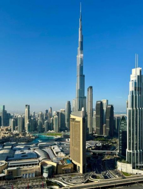 3BR Burj Khalifa View Dubai Mall Access Apt
